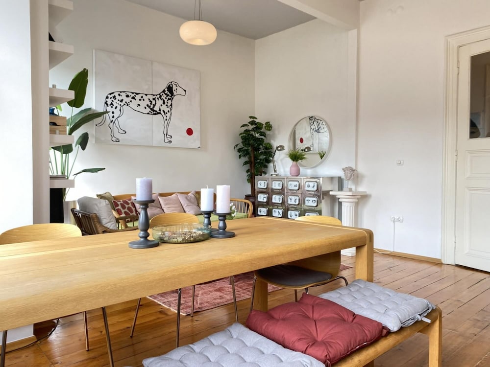 Apartment photo 2