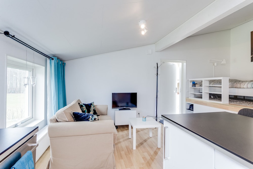 Apartment photo 1