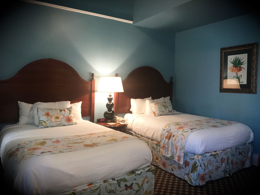 Plaza Suite (Non Smoking)