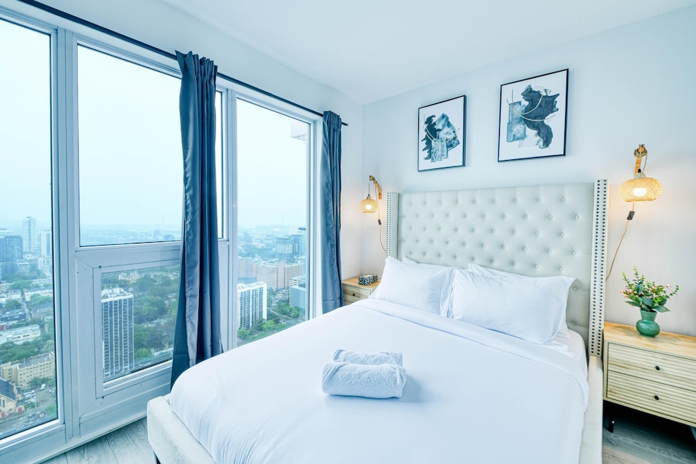 Exclusive Apartment, Multiple Beds, City View