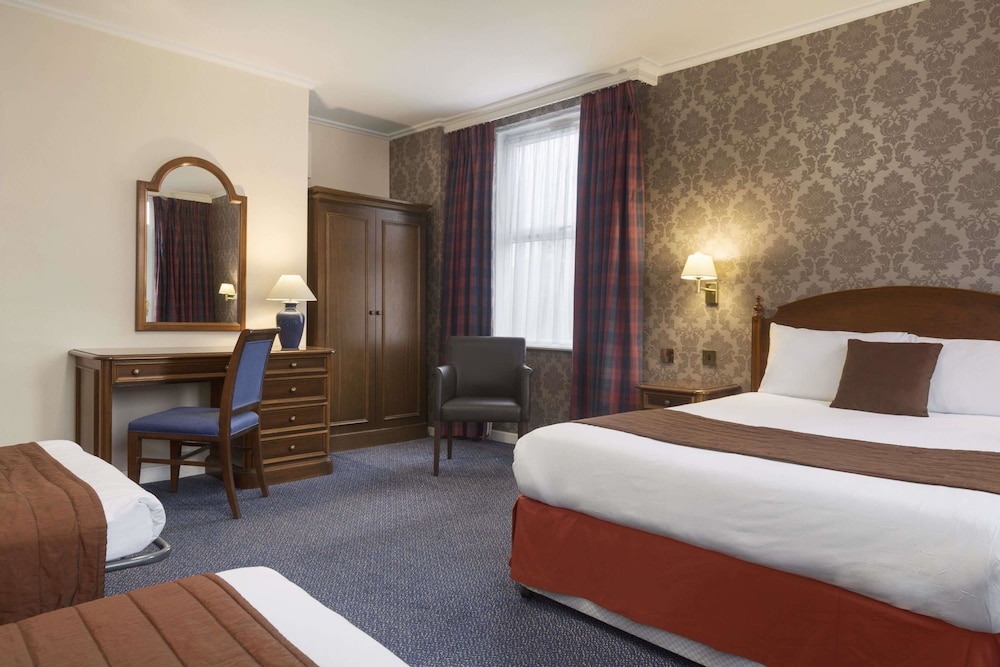 Room, Multiple Beds, Non Smoking photo 3