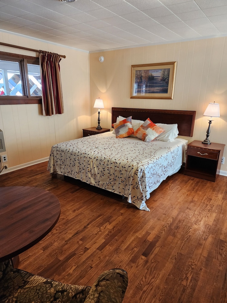 Signature Room photo 1
