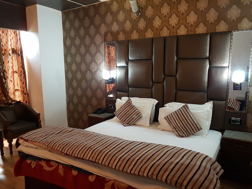 Premium Double Room, 1 King Bed