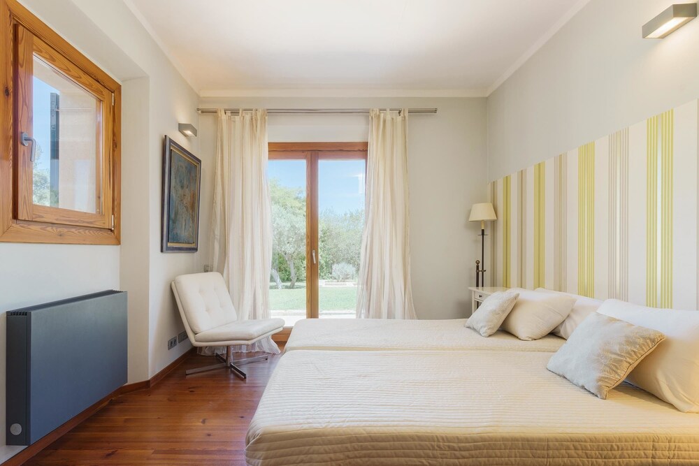 Villa, 4 Bedrooms, Private Pool photo 3