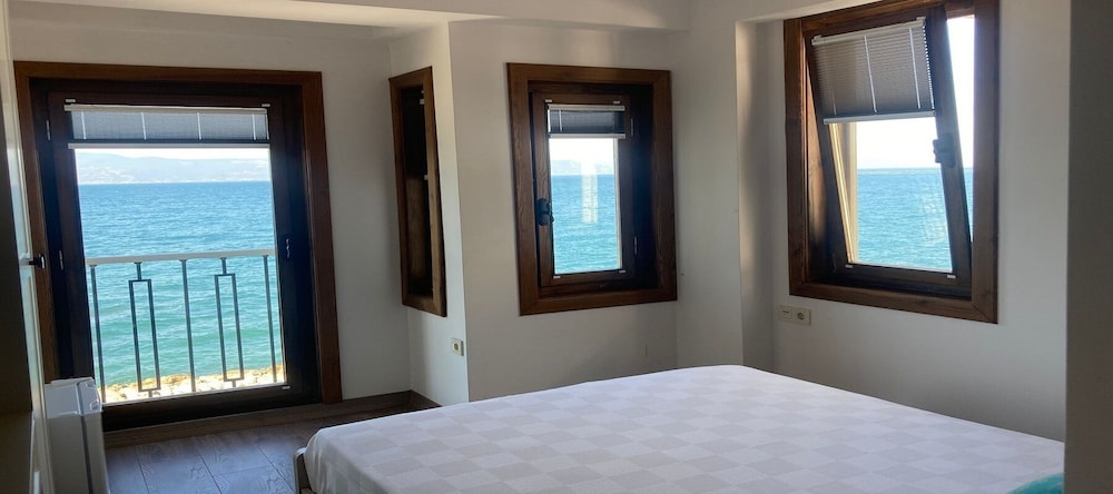 Elite Double Room, Sea View photo 3