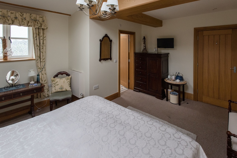Double or Twin Room (Honeycomb)