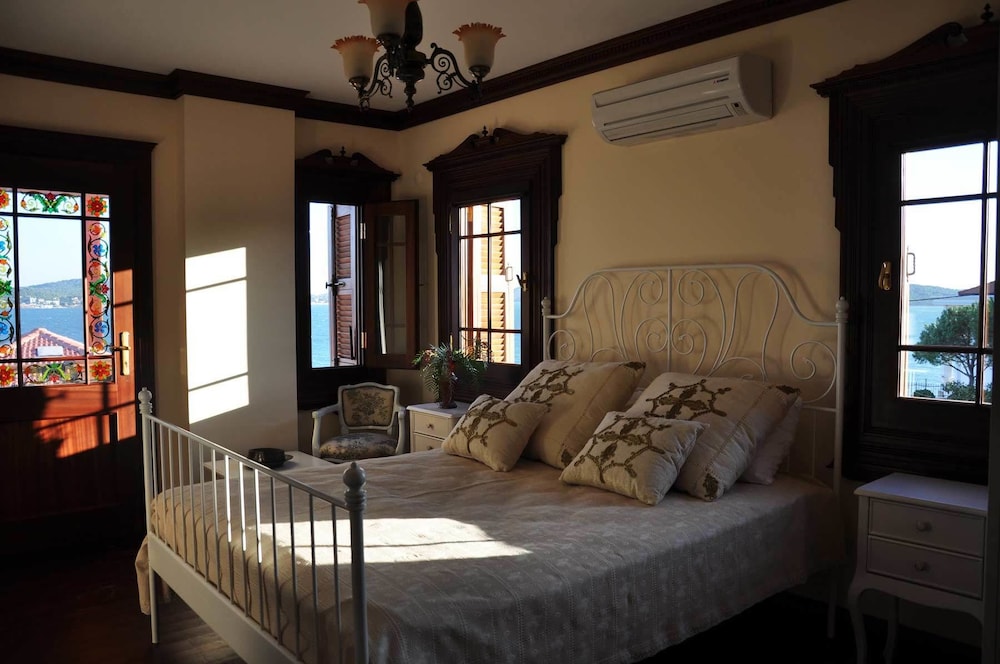 Standard Double Room, Garden View photo 1