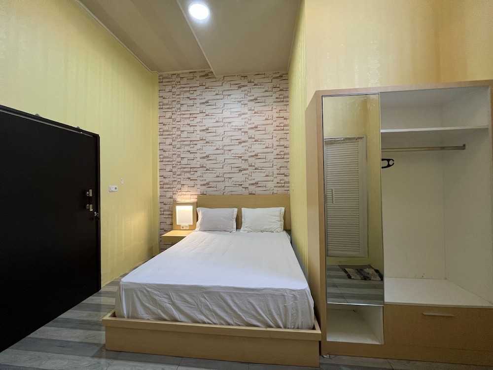 Standard Double Room - Photo 6