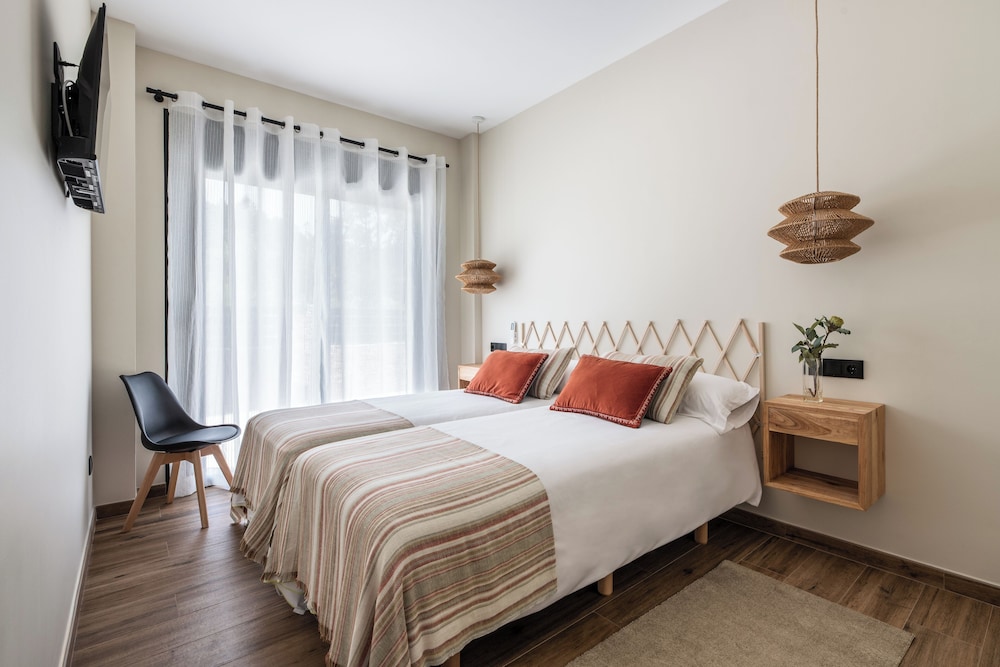 Apartment, 2 Bedrooms, Sea View, Tower photo 3