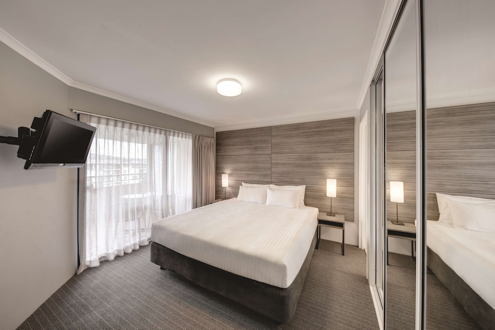 Standard Apartment, 2 Bedrooms - Photo 9
