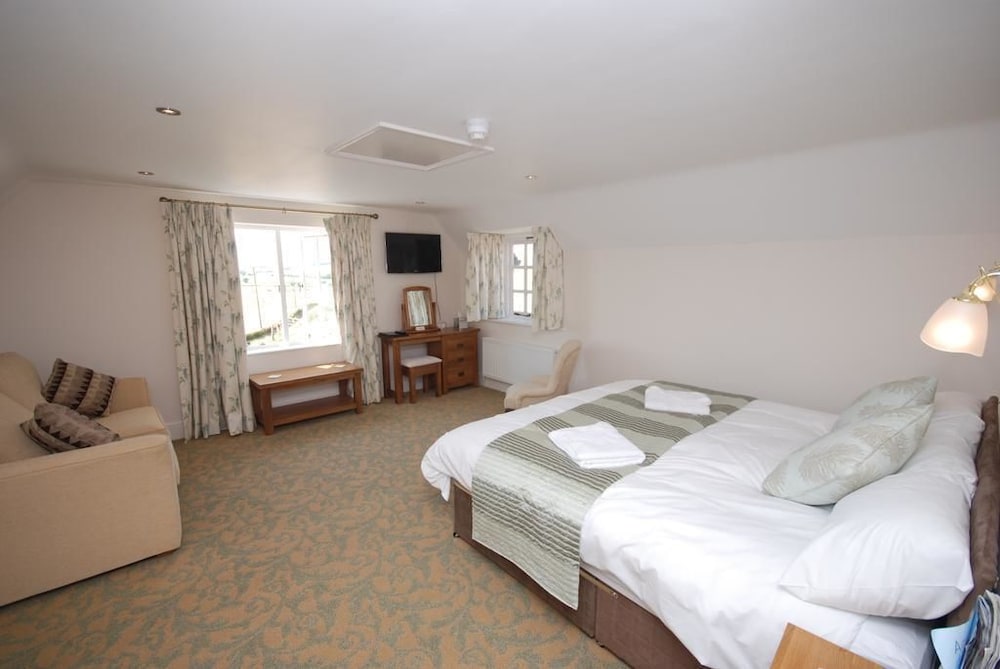 Deluxe Suite, Ensuite, Courtyard View photo 1