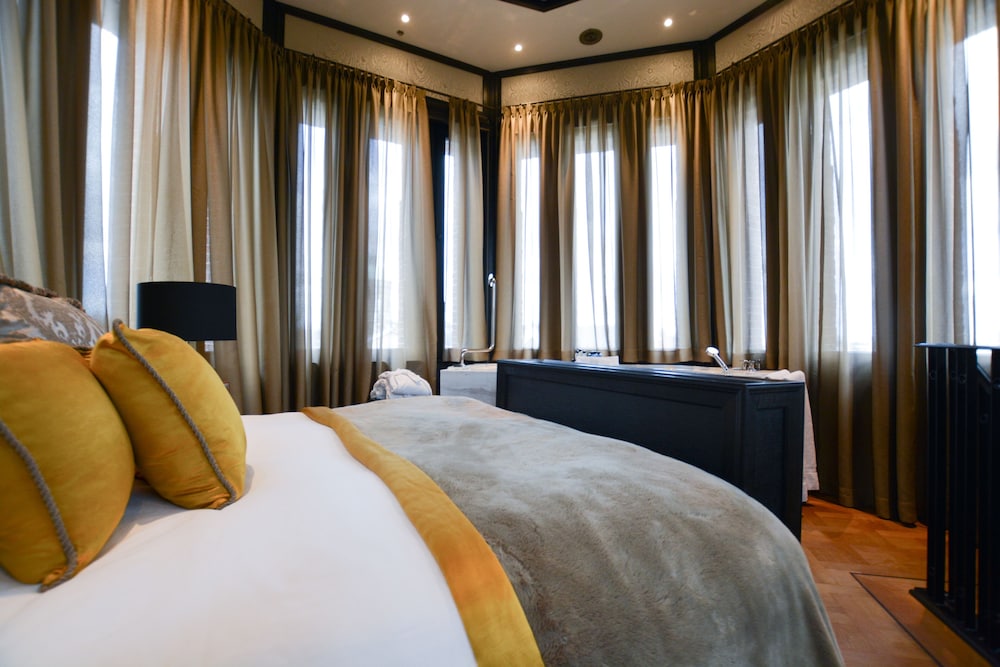 Tower Dream Suite