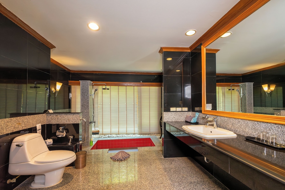 Luxury Grand Room - Photo 9