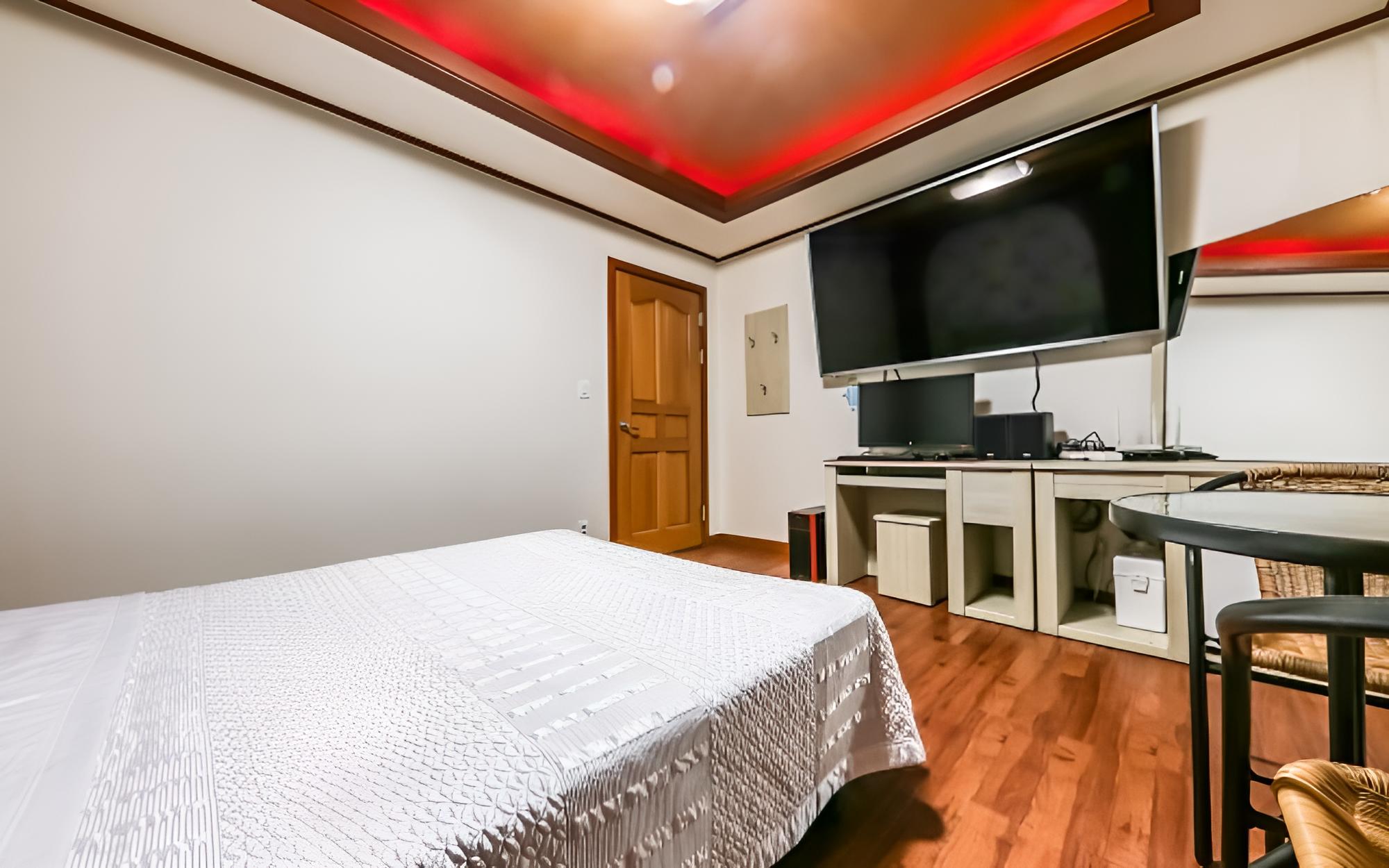 Room (Standard) photo 3