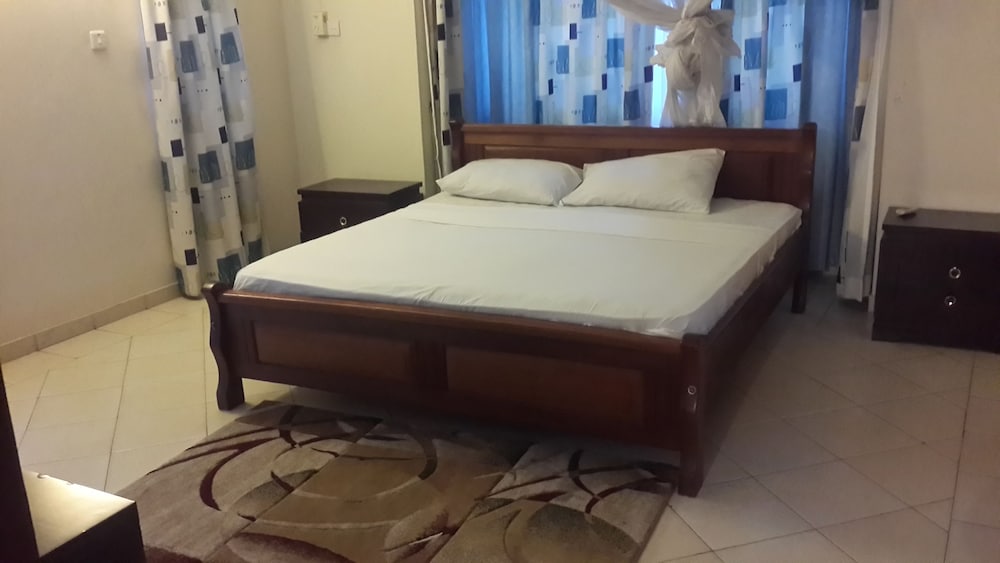 Family Apartment, 3 Bedrooms, Non Smoking, Pool View