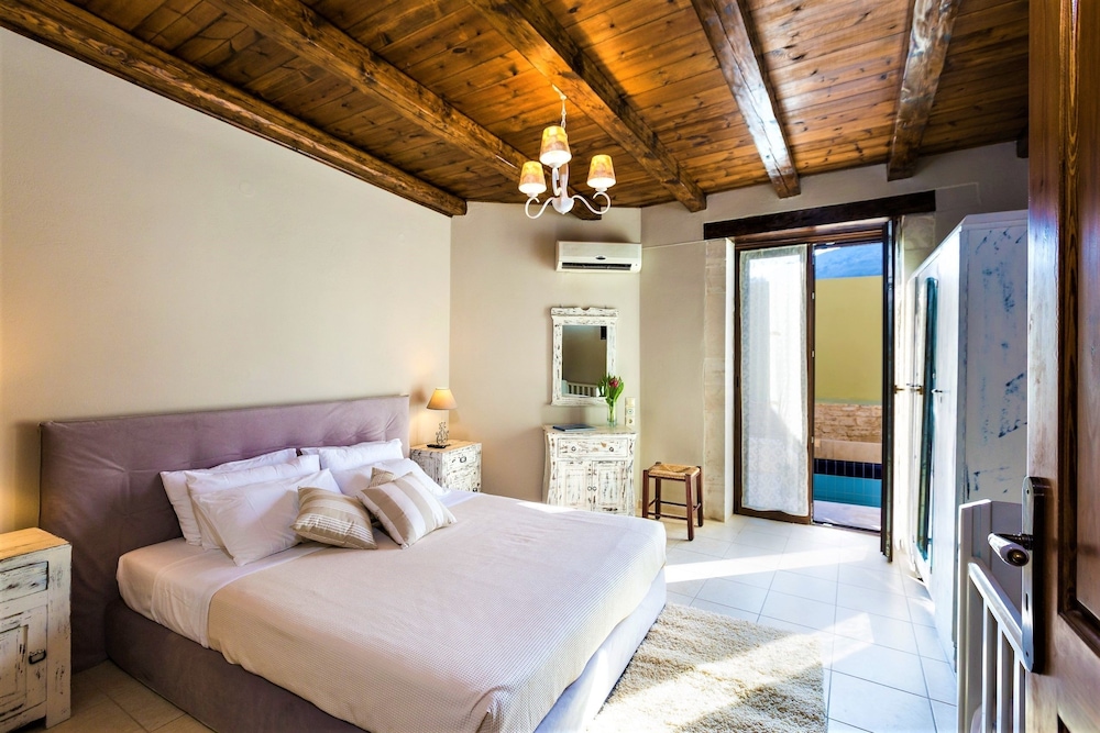 Villa, Private Pool photo 1
