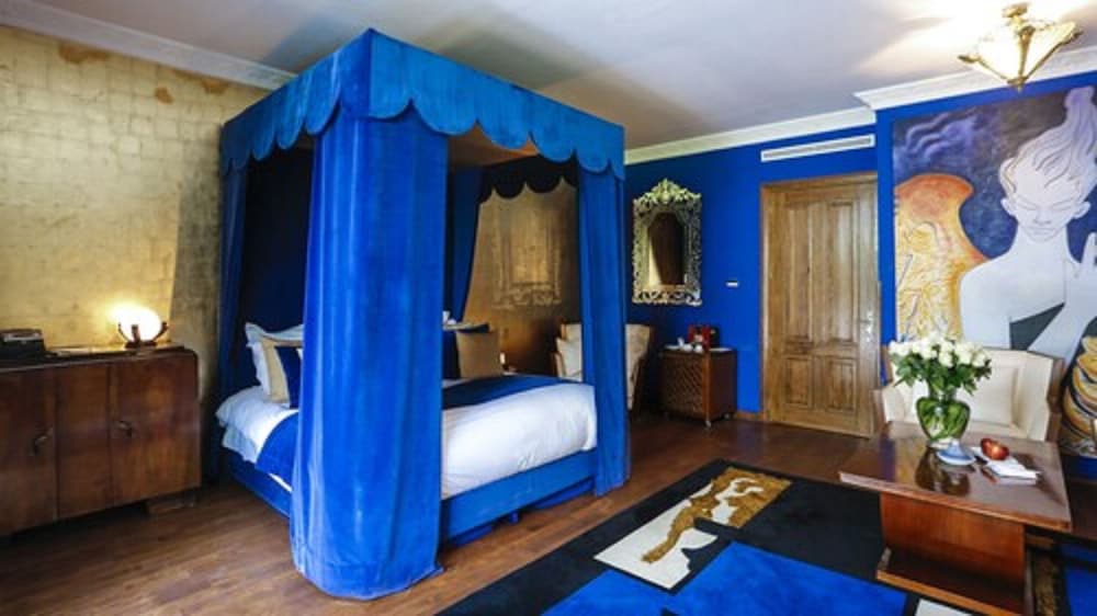Suite - Photo 2