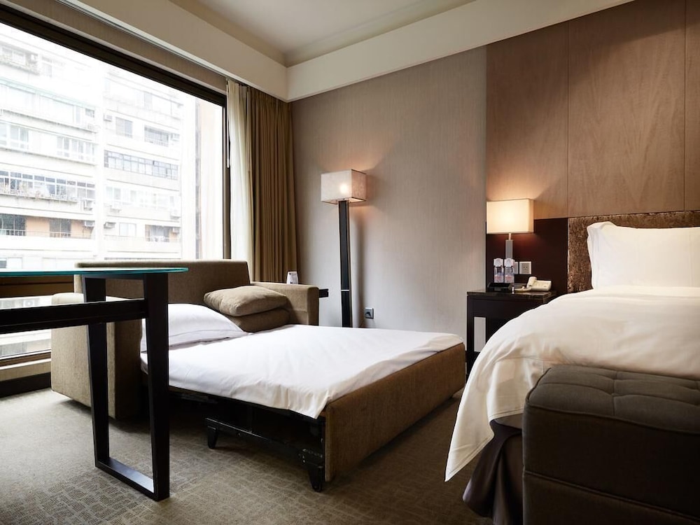 Executive Triple Room photo 2