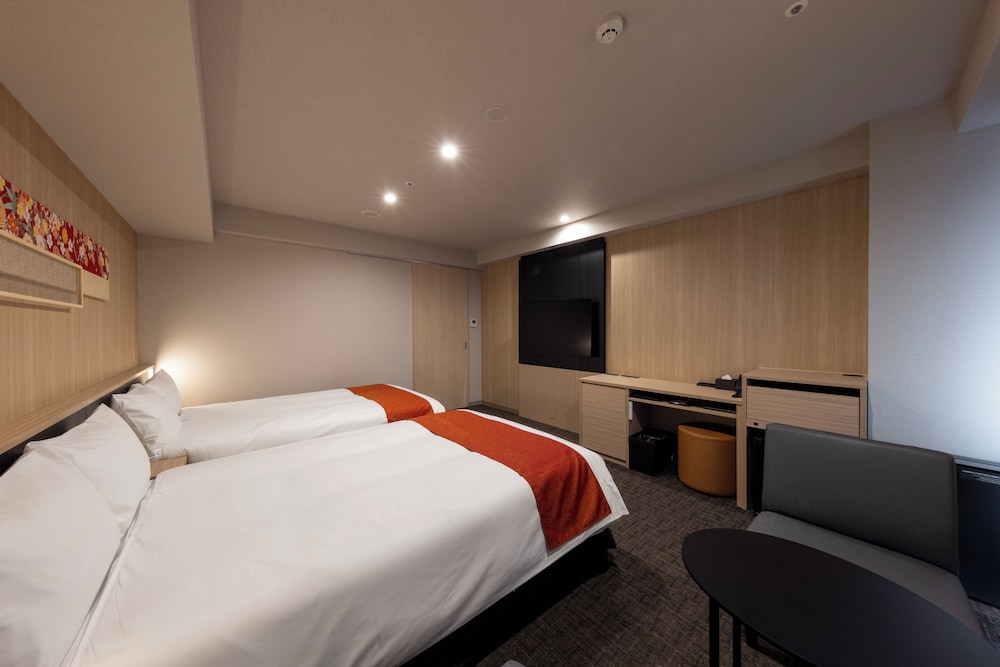 ANNEX Grande Moderate Twin Room