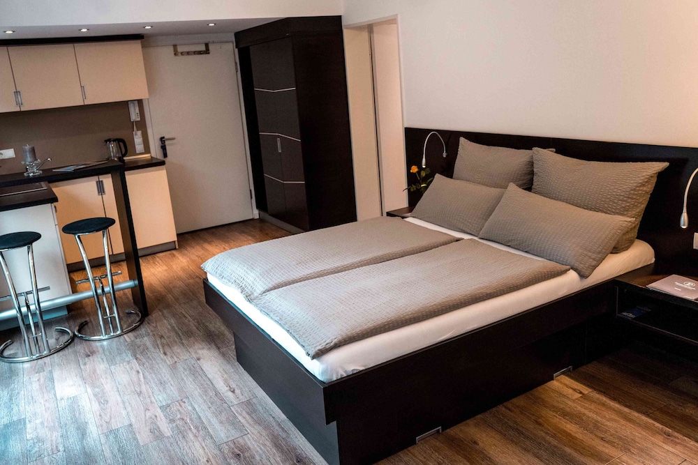 Standard Apartment (1 Zimmer Apartment) photo 3