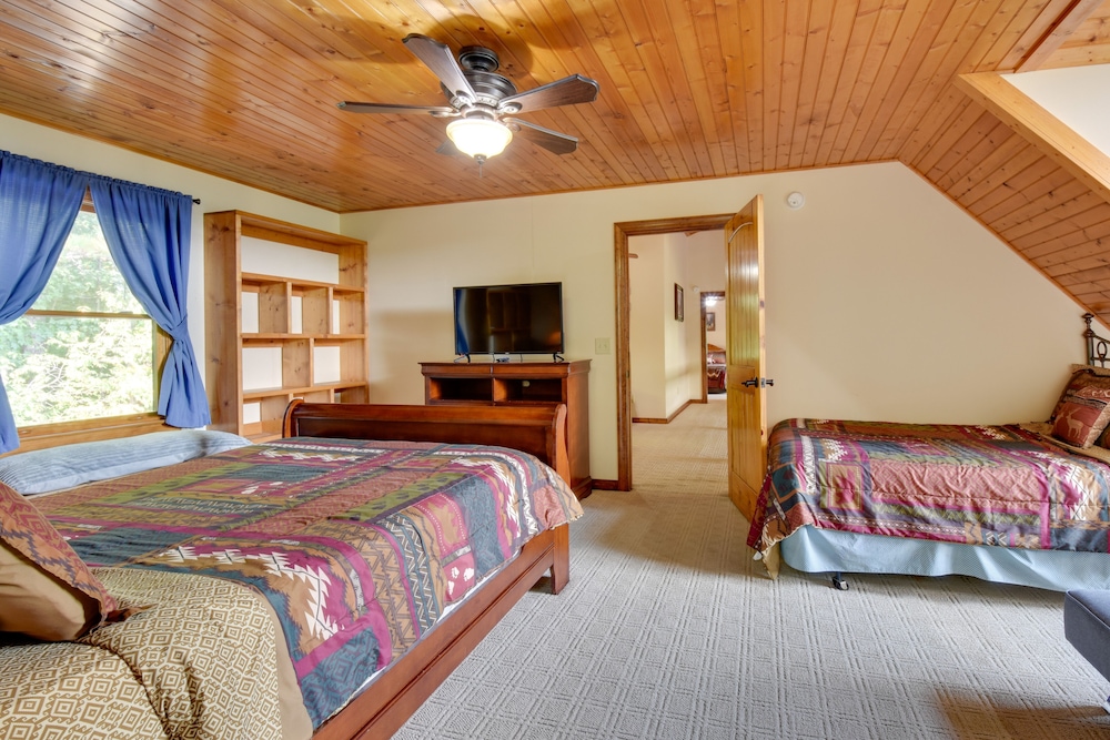 House (4 Bedrooms) photo 1