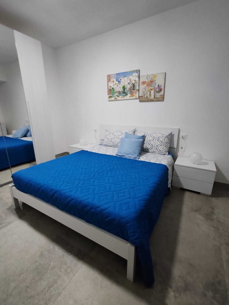 Superior Apartment, 2 Bedrooms, Private Bathroom