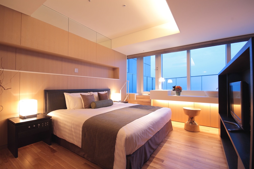 Executive Floor Balcony Suite, Non Smoking photo 1