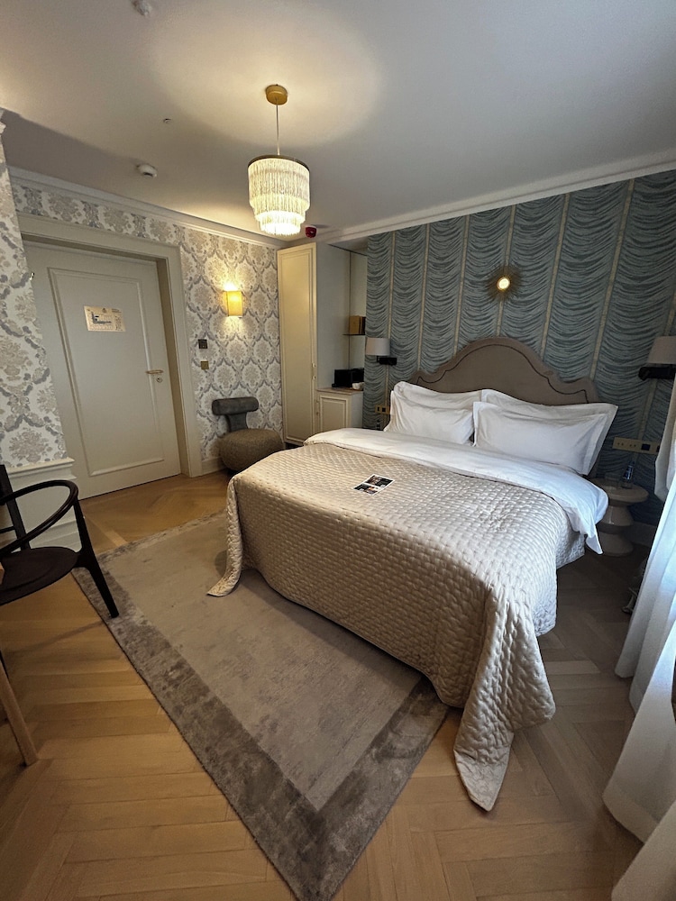 Economy Double Room - Photo 1