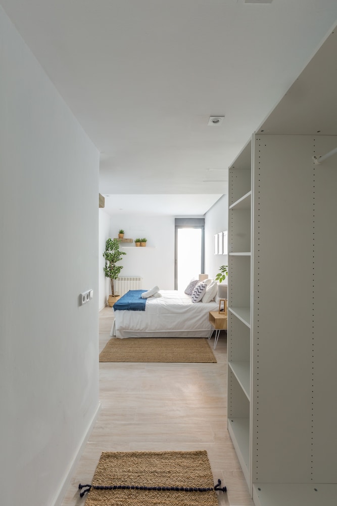 Apartment, Ground Floor - Photo 15