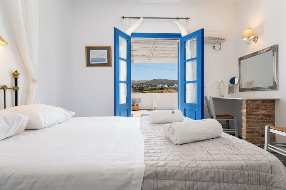 Double Room with Mountain View