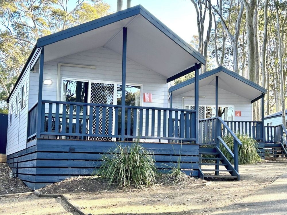 Standard Cabin - Sleeps 4 - Photo 7