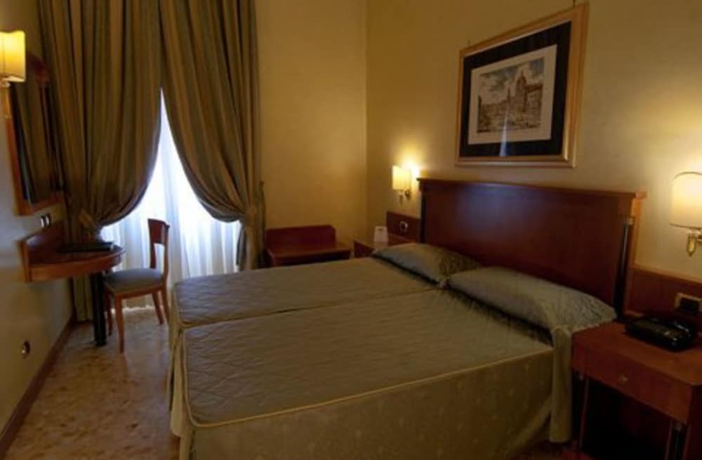 Double Room Single Use photo 3