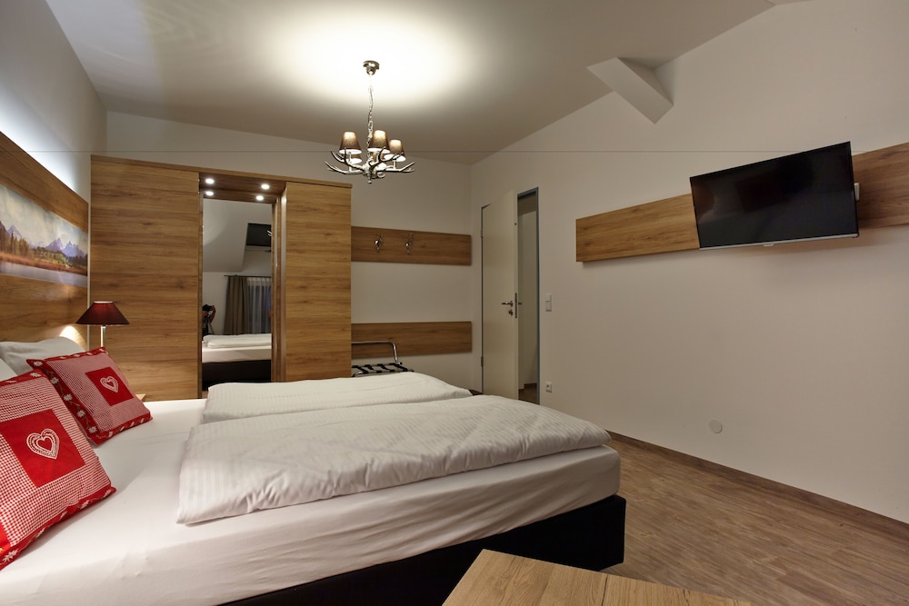 Junior Suite (4)