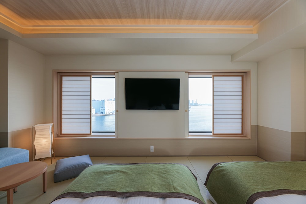 Japanese Room, Non Smoking, Ocean View photo 3