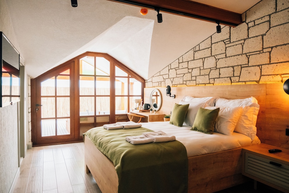 Superior Room, Balcony, Mountain View photo 3