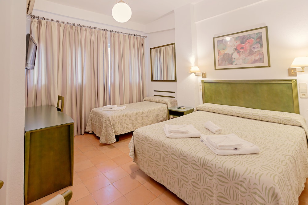 Habitación Doble (Cama supletoria opcional)