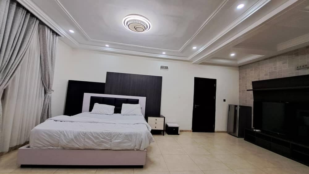 Room - Photo 1