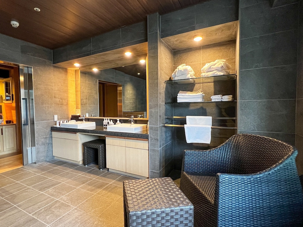 (KOMOREBI) Deluxe Japanese Western Style Room with Jet Bath, Non Smoking - Photo 15