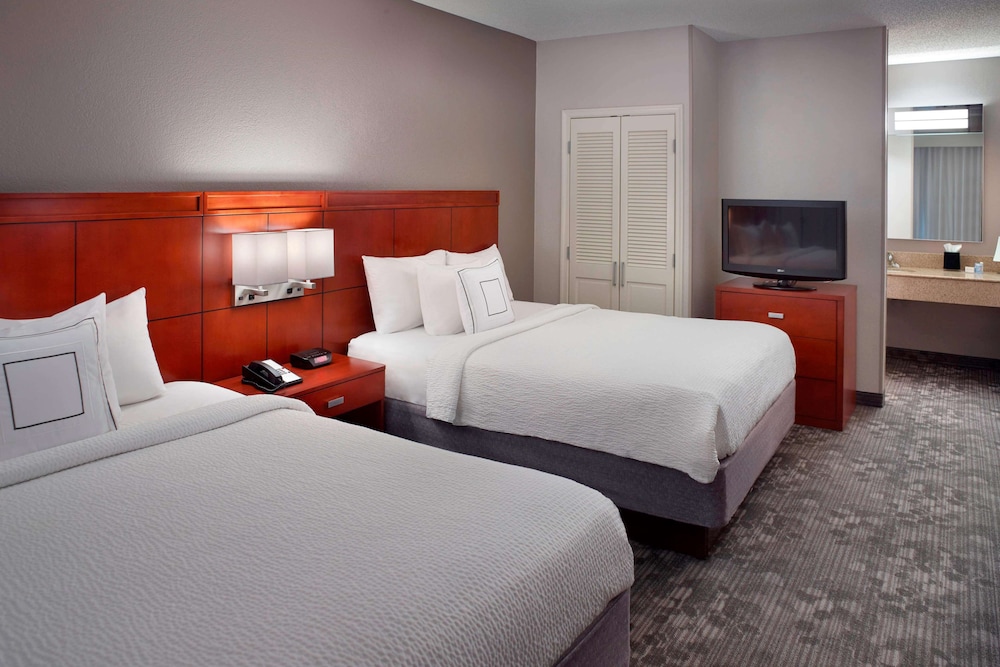Superior Suite, Multiple Beds (One Bedroom) photo 1
