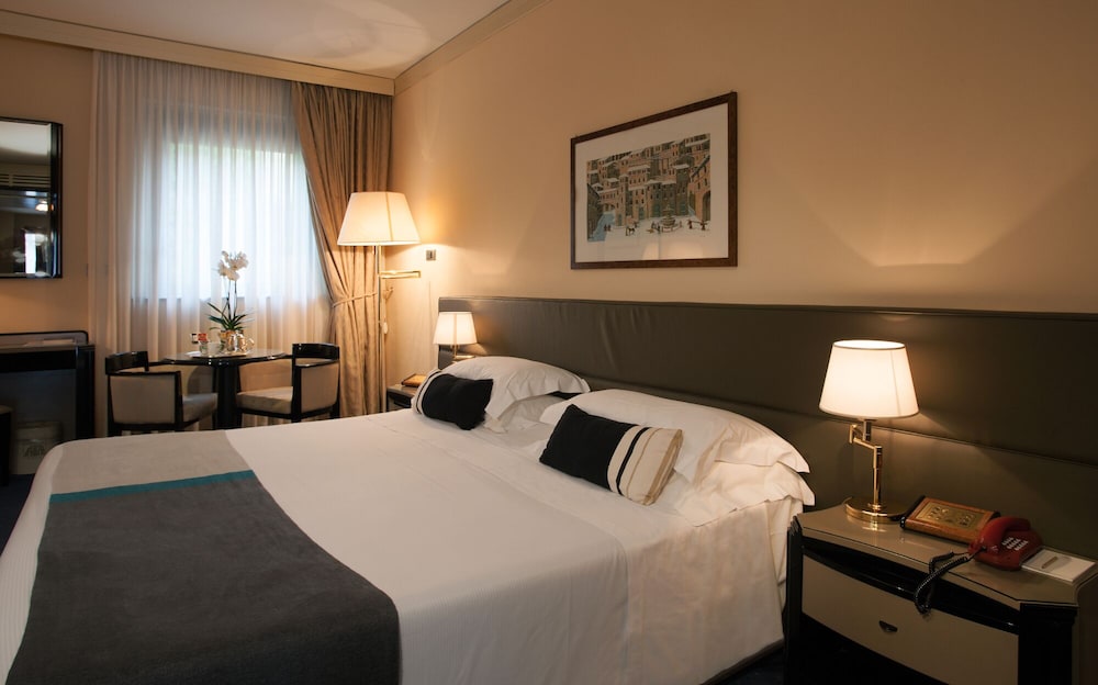 Classic Room - Photo 1