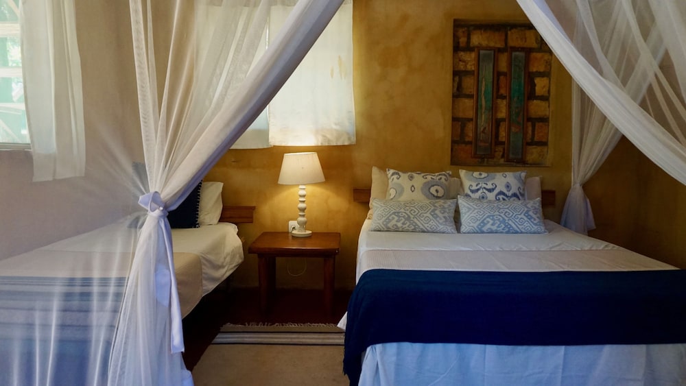 Standard Triple Room, Multiple Beds, Non Smoking, Garden View (Semi-detached - w single (4)) photo 1