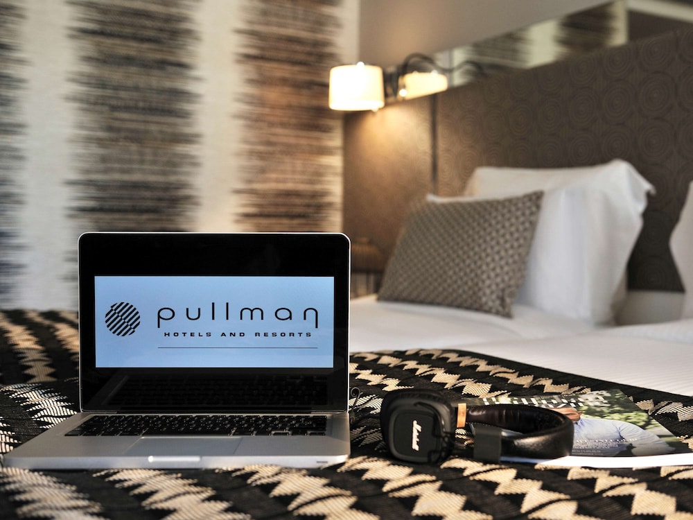 Superior Room, City View photo 2
