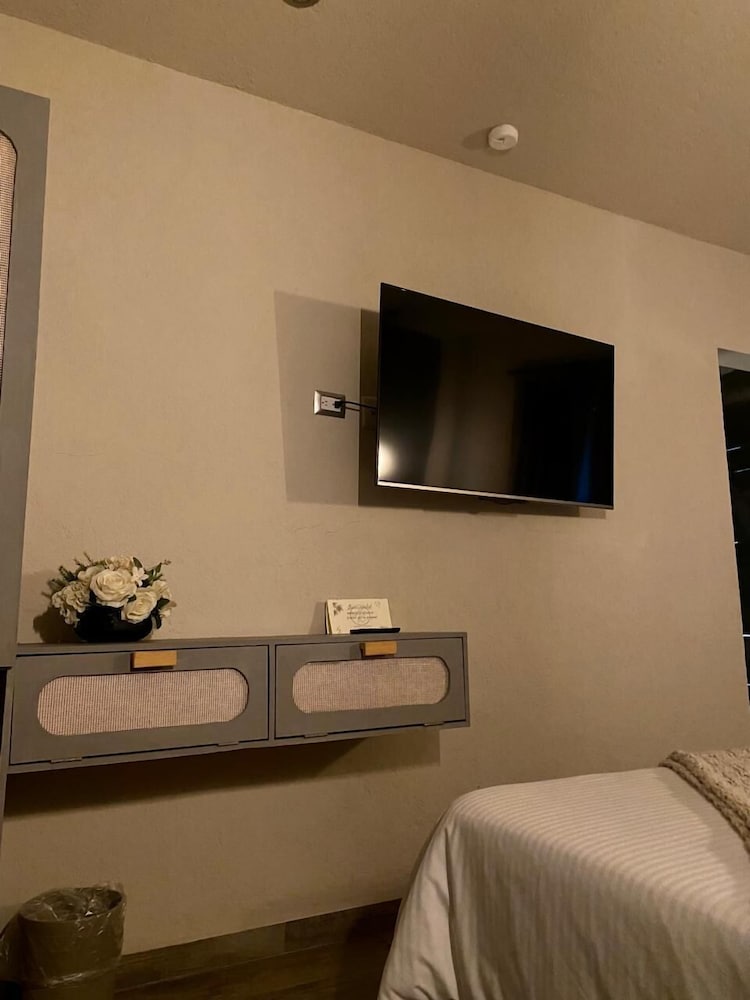 Junior Room