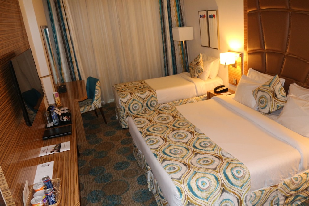 Family Room, Multiple Beds, Non Smoking photo 3