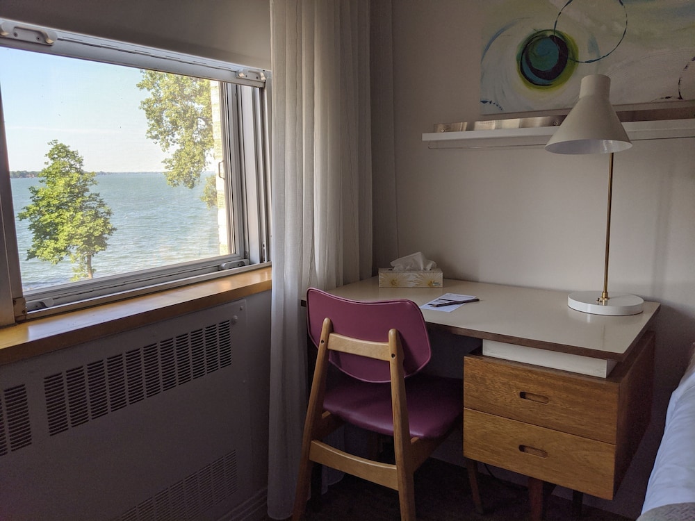 Economy Single Room, 1 Twin Bed, Shared Bathroom photo 1