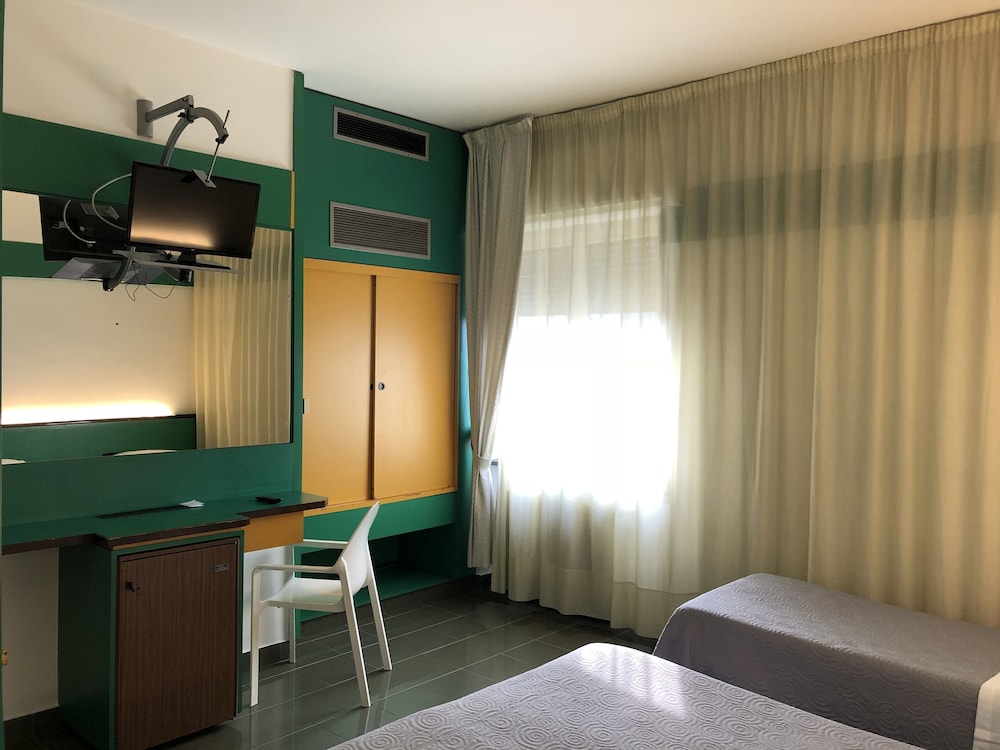Triple Room - Photo 3