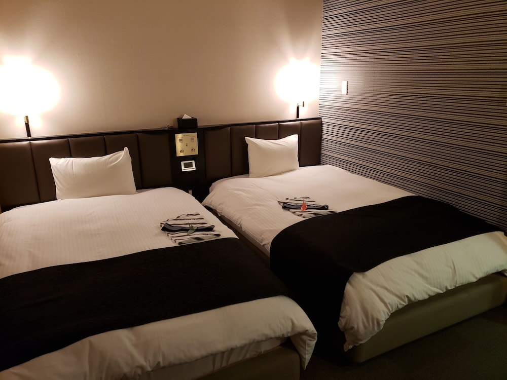 Economy Twin Room, Non Smoking