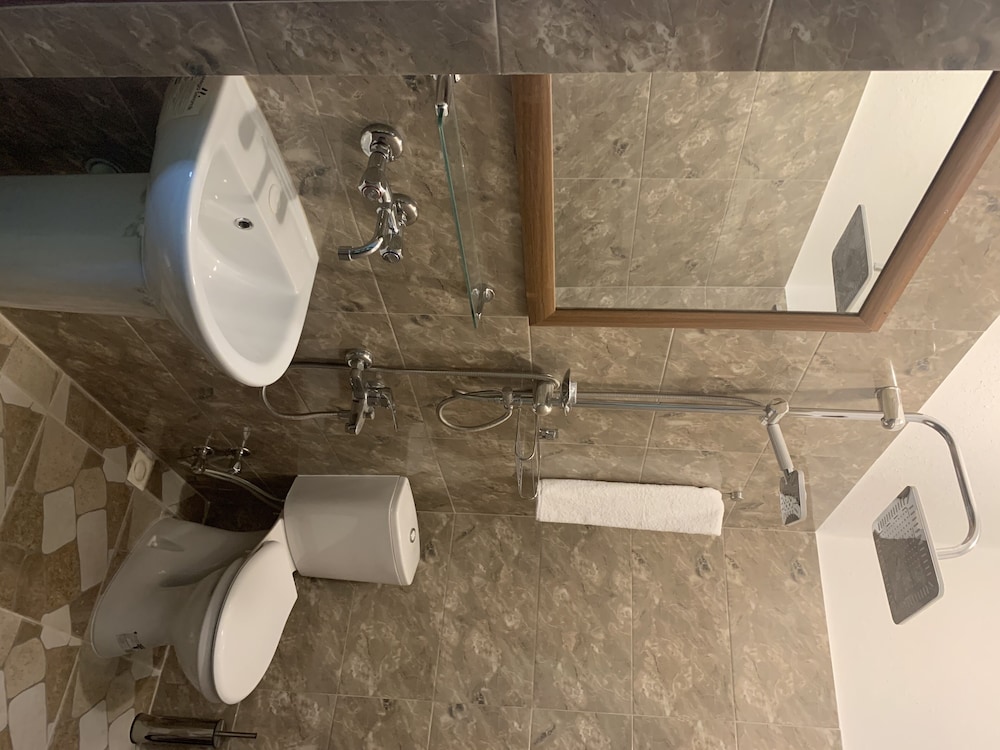 Standard Triple Room photo 2