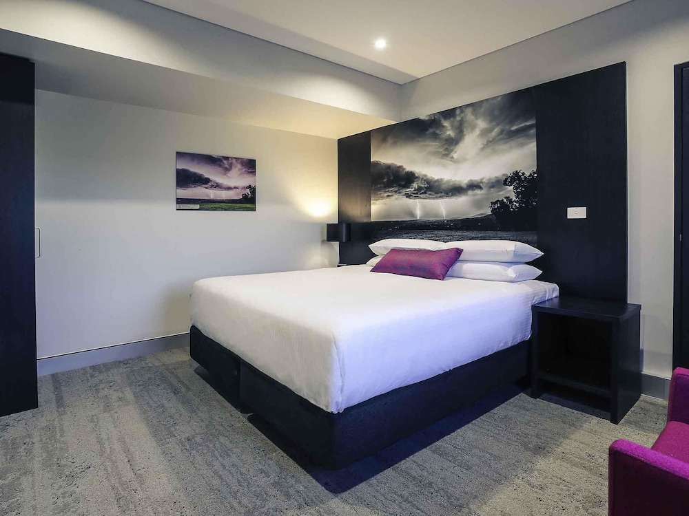 Suite, 3 Bedrooms