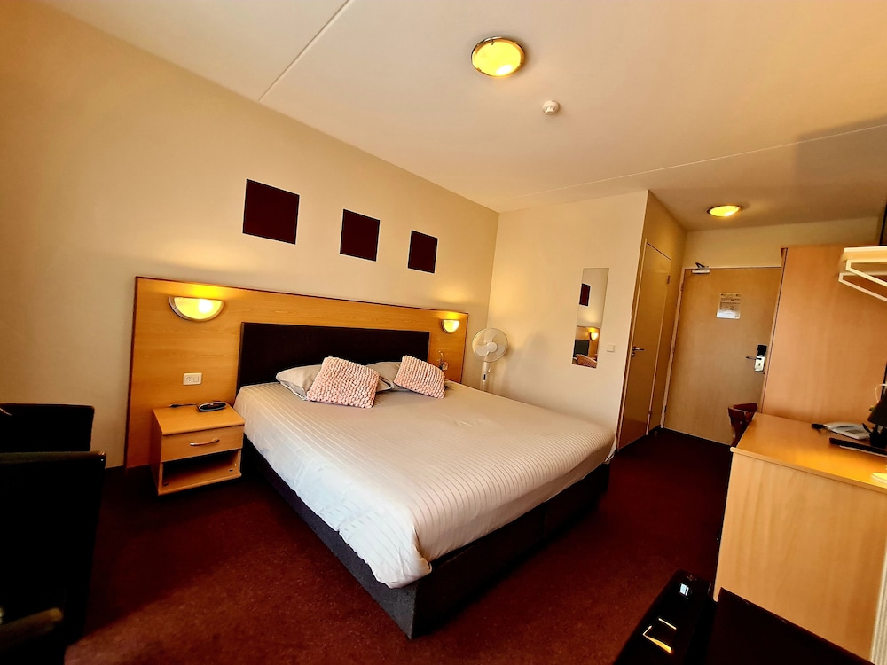 Junior Room photo 2